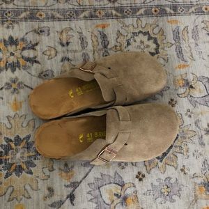 BRAND NEW Birkenstock Boston Tan Suede